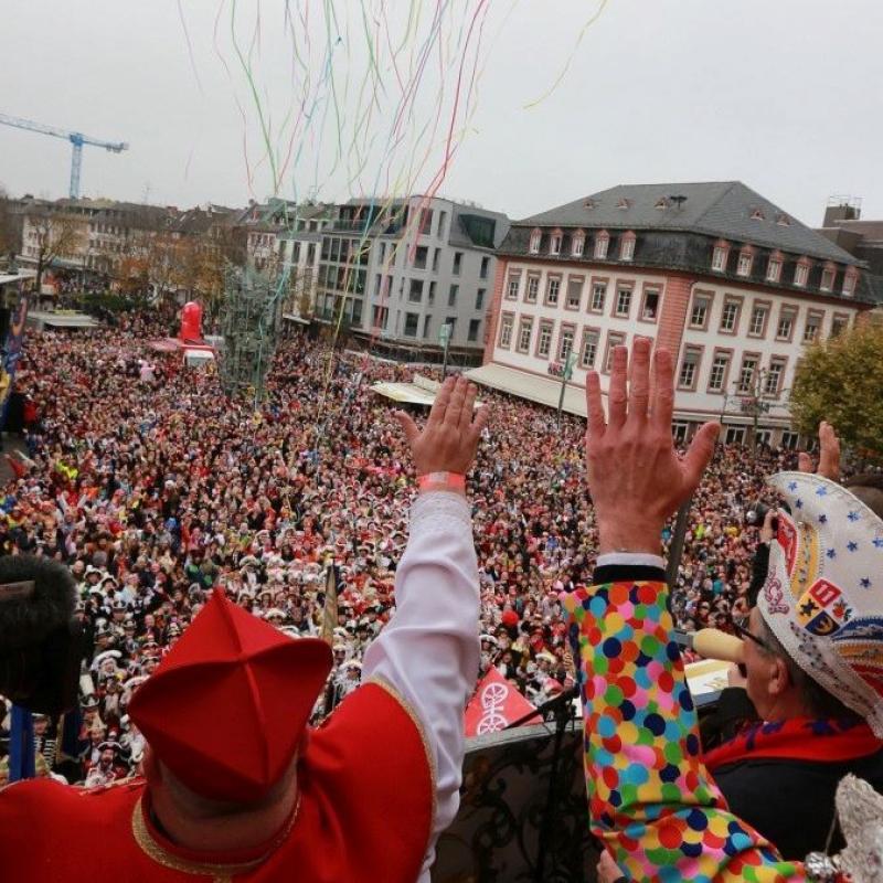 Mainz feiert die Narrenzahl Elf