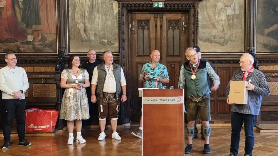 46a8833b3da4901aaa6cec61e2c3cfa7