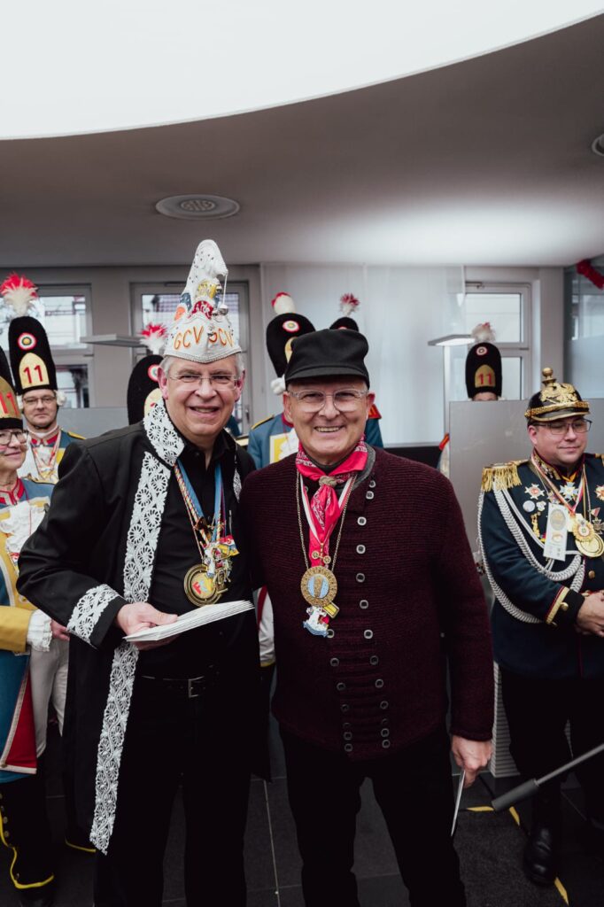 scheckuebergabe mvb 2